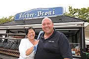 Fischer Vroni mit "Steckerlfisch"(Foto: Ingrid Grossmann)